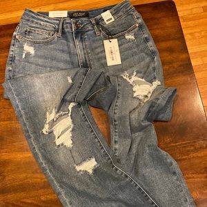 High waist bootcut Judy Blue distressed medium wash denim. Size 14W. BNWT.